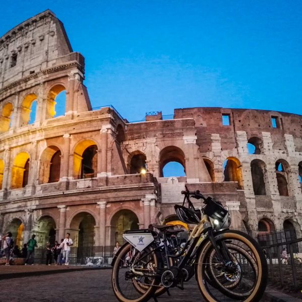 Tour in Bicicletta Roma - Colosseo - Fori Imperiali - Arco di Costantino